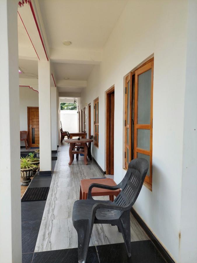 Beach Life Uppuveli Trincomalee Exterior foto