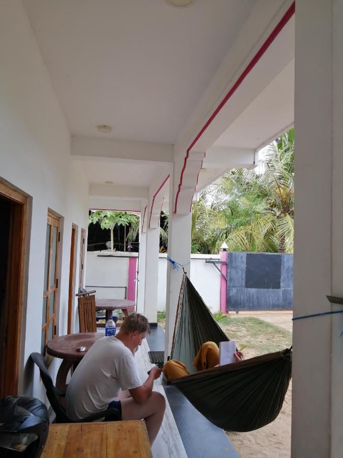 Beach Life Uppuveli Trincomalee Exterior foto